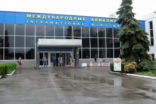 На борту літака "Сімферополь-Стамбул" вибухівку не виявлено