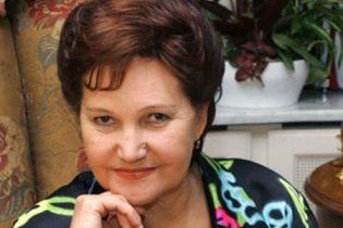 Янукович нагородив орденом дружину Кучми