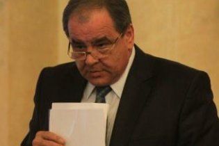 Министр здравоохранения потратил миллион на концерт с банкетом