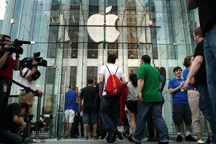 Стала відома офіційна дата виходу iPhone 5