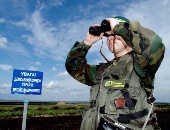 Прикордонники реєструють виборців
