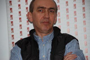 Гостем "Сниданка с 1+1" станет поэт Александр Ирванец