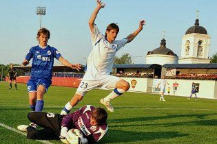Воронин помог "Динамо" выиграть первый матч на "Кубке Яшина"