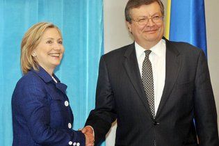 Глава МЗС: завтра Україна не зникне з карти Європи