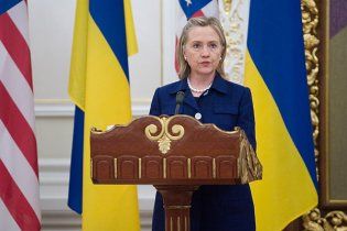 Гілларі Клінтон відправила в Україну свого заступника