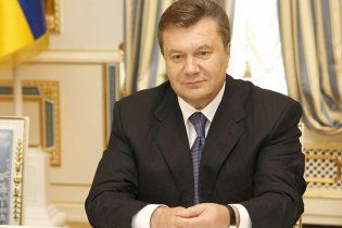 Янукович намерен усилить НБУ