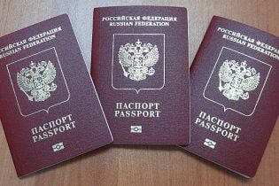 Российских граждан не выпускают из Туркмении, требуя сдать паспорта РФ