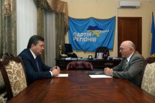 Янукович поменял Стельмаха на Арбузова и в СНБО