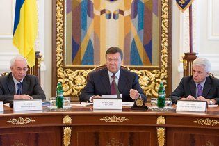 Опозиція вимагає відставки Януковича, уряду й Верховної ради