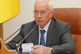 Азаров наказав обмежити максимальний розмір пенсії