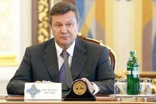 Янукович пообіцяв місце у владі всім народам України