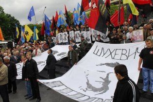 На Востоке Украины заинтересовались деятельностью националистов