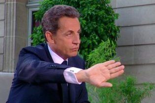 Саркозі назвав ганебними заяви про його фінансування власницею L'Oreal