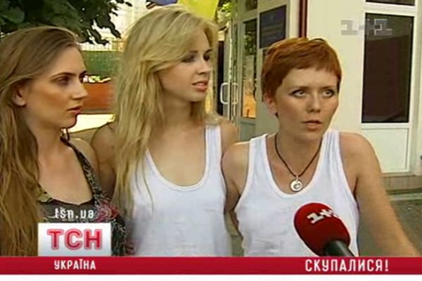06_femen