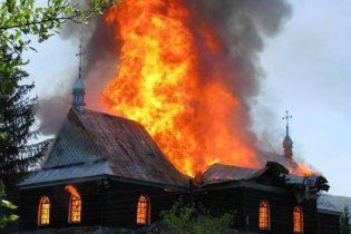 На сході України палять церкви Київського патріархату