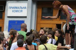 Найнижчу явку на тести з української мови зафіксовано на Донеччині і в Києві