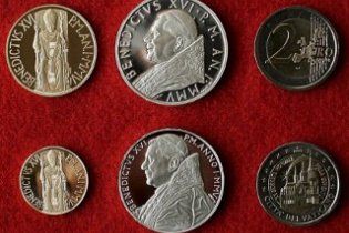 Ватикан вводить в обіг монети з зображенням Бенедикта XVI