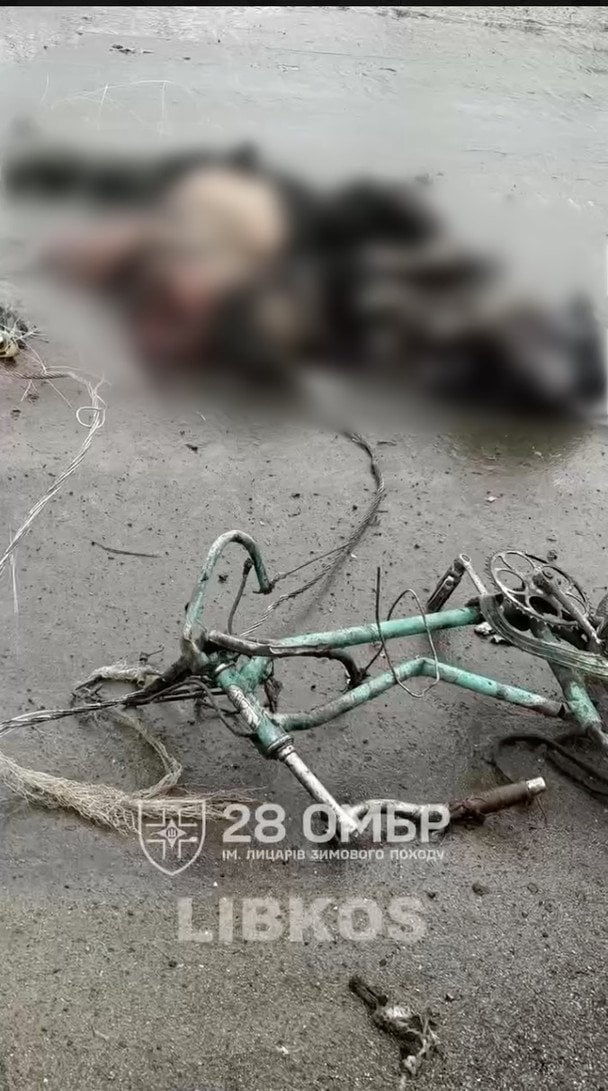 Убитий російським FPV-дроном цивільний у Костянтинівці / © Скриншот з відео 28-ї ОМБр