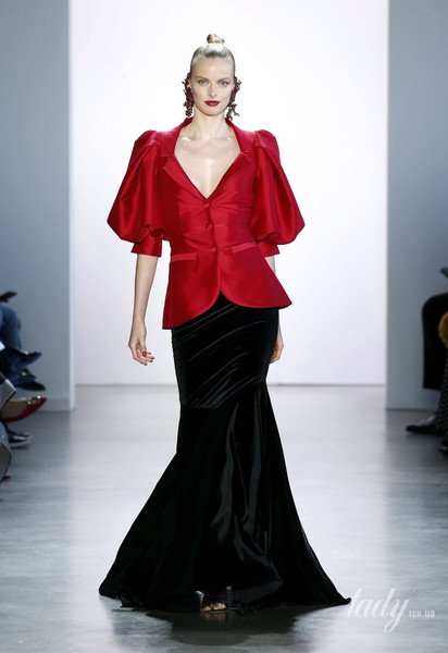 Колекція Badgley Mischka прет-а-порте сезону осінь-зима 2020-2021 / © East News