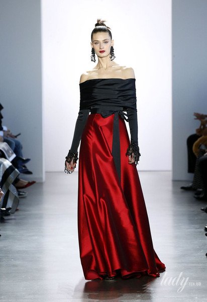 Колекція Badgley Mischka прет-а-порте сезону осінь-зима 2020-2021 / © East News