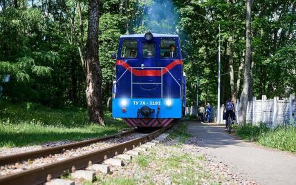 У Києві запрацювала дитяча залізниця