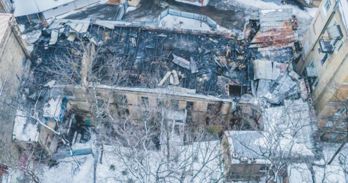 Пожежа,  будівля на Крещатику_1 / © Інформатор