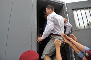 Правозащитники: в милиции участились случаи незаконного насилия