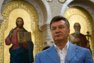 Янукович не будет ставить свечу, чтобы второй раз стать президентом