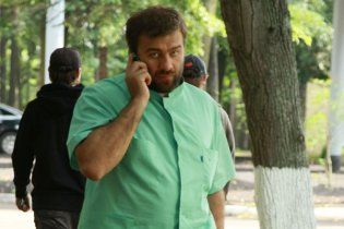"1+1" покажет сериал "Доктор Тырса" с Пореченковым в главной роли