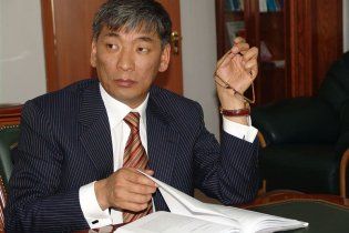 Опозиційного політика Киргизії затримали за організацію збройного перевороту