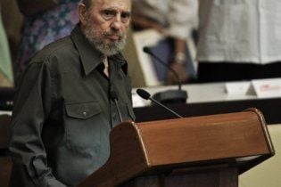 Фиделю Кастро исполнилось 84 года