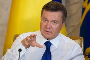 Янукович знову заборонить молодим партіям брати участь у виборах