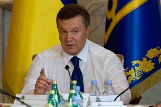 Янукович: укази про відставки в уряді вже готові