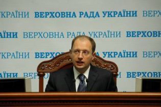 Депутаты готовятся к работе (видео)