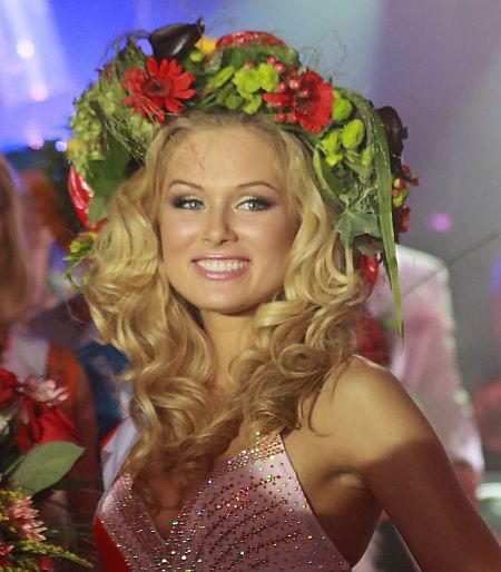 Українська Періс Хілтон