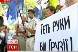 На Майдане произошла драка из-за Грузии (видео)