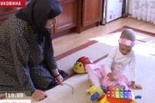 В приюте на Буковине детей лечат любовью и молитвами (видео)
