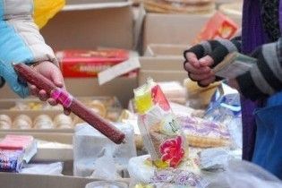 Украинцы начали экономить на продуктах (видео)