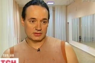 Дмитрий Лаленков привыкает к танцевальному классу (видео)