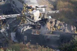 В США произошла авария двух поездов. Есть жертвы