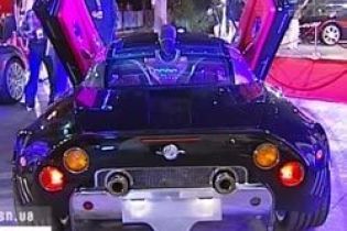 В Ялте хвастались дорогим авто (видео)