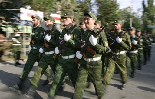 Солдати