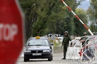 Грузинским пограничникам запретили деньги