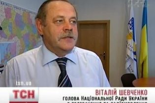 Нацсовет закрывает русские каналы (видео)
