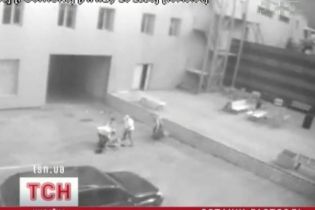 В Киеве поймали "гастролеров на миллион" (видео)