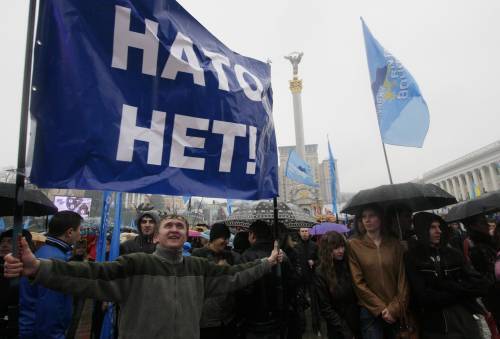 Мітинг проти НАТО