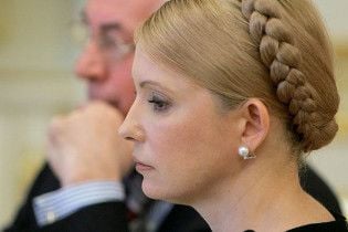 Азаров: Тимошенко уменьшила валютные резервы до предела