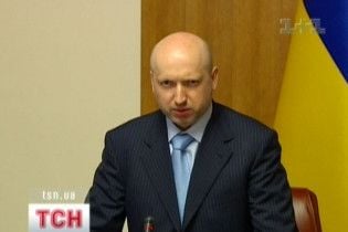 Партия регионов заверила, что арест Турчинову не грозит