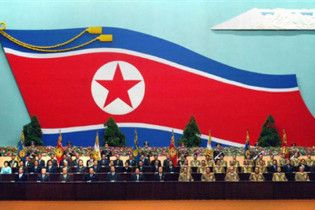 Южная Корея прекратила практически все экономические контакты с КНДР
