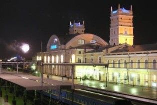 В Харькове до сих пор не убрали предвыборную агитацию за кандидатов